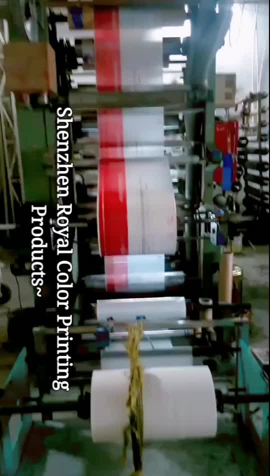 2020 hot selling unique kraft paper bag clothing bag with window - video